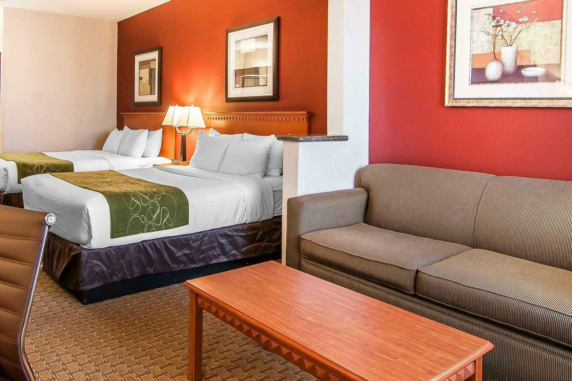 Comfort Airport 3* Redmond