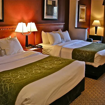 Comfort Suites Redmond Airport Esterno foto