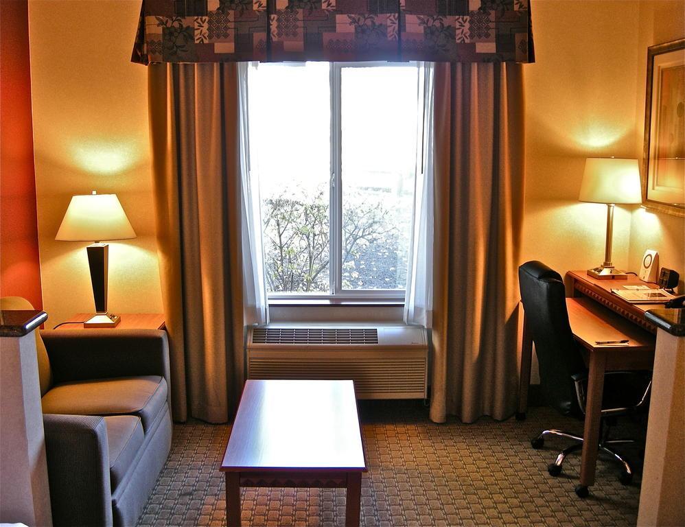 Hotel Comfort Airport 3*