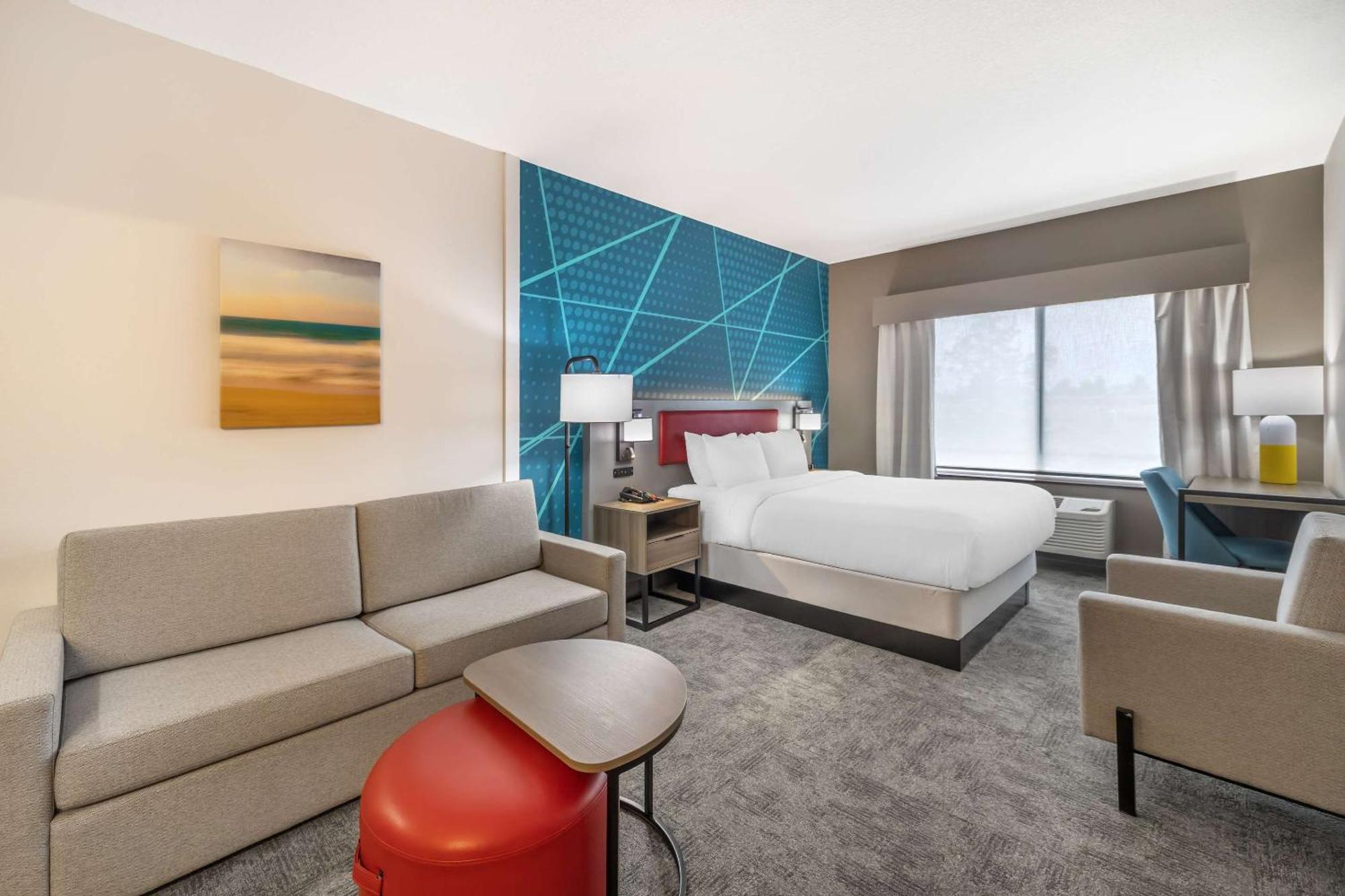 Hotel Comfort Airport 3*