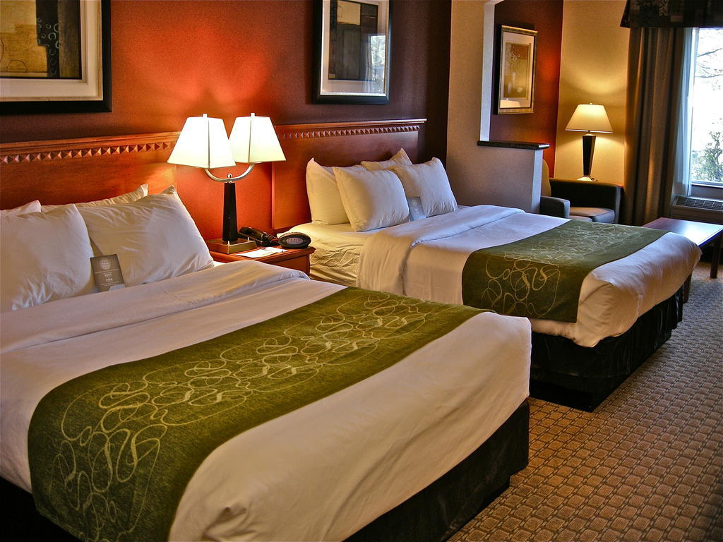 Comfort Airport Hotel 3*